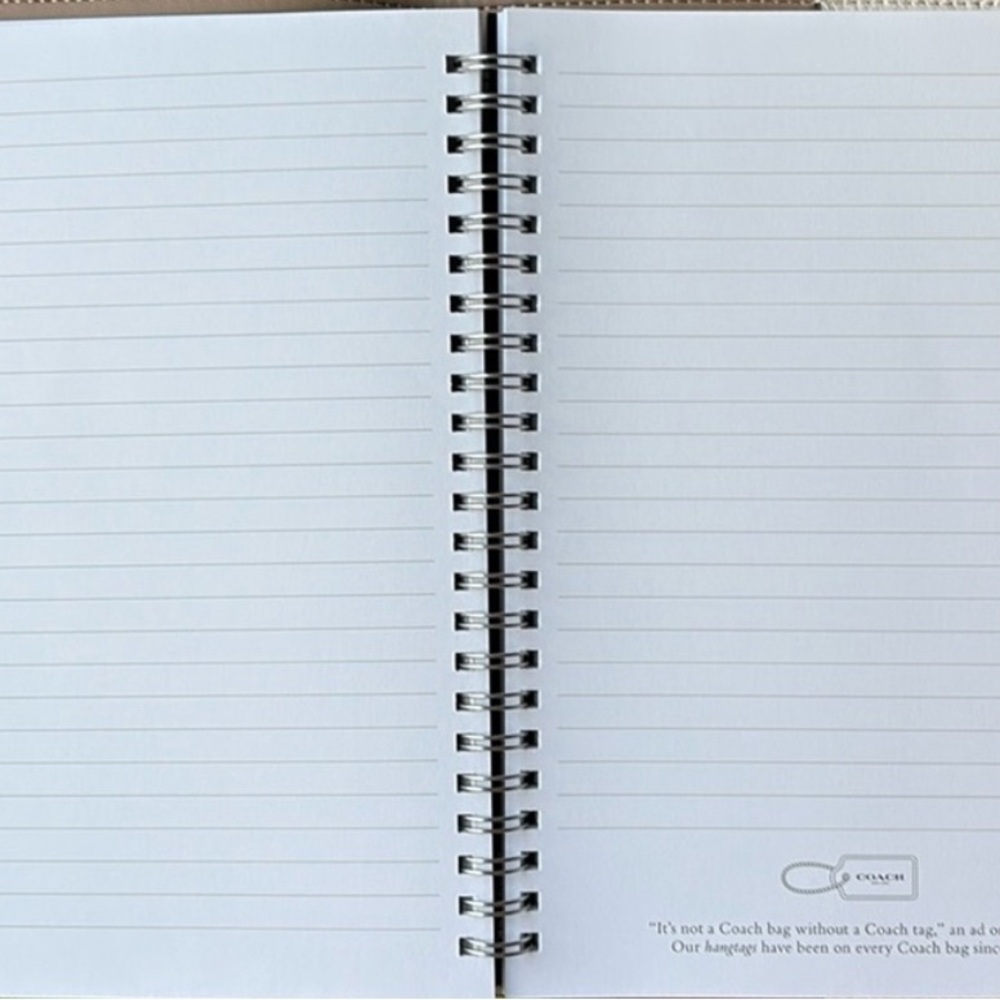 Coach Cosmic Notebook - Picture 5 of 6
